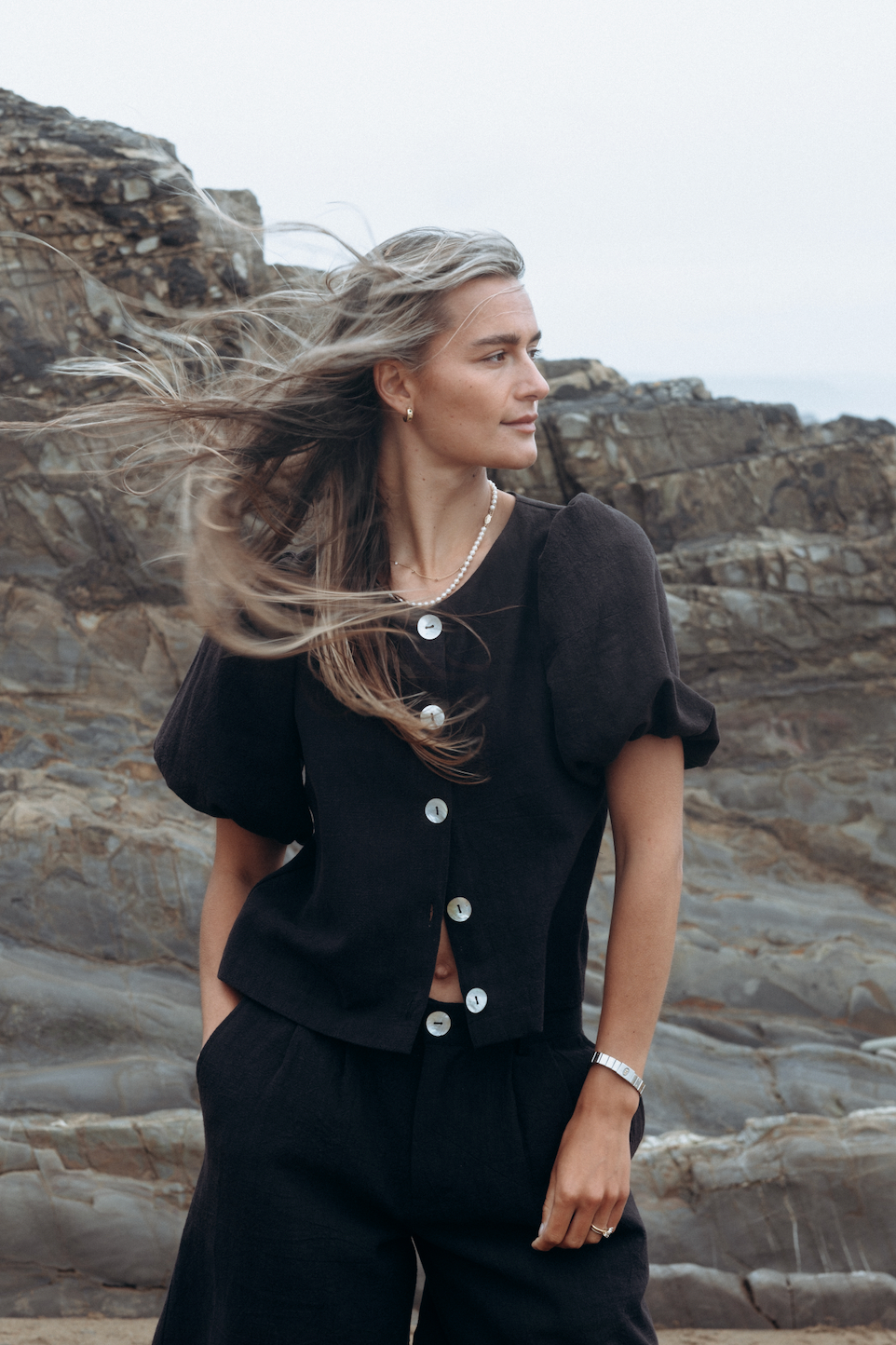 Puffy Squid Black Linen Blouse