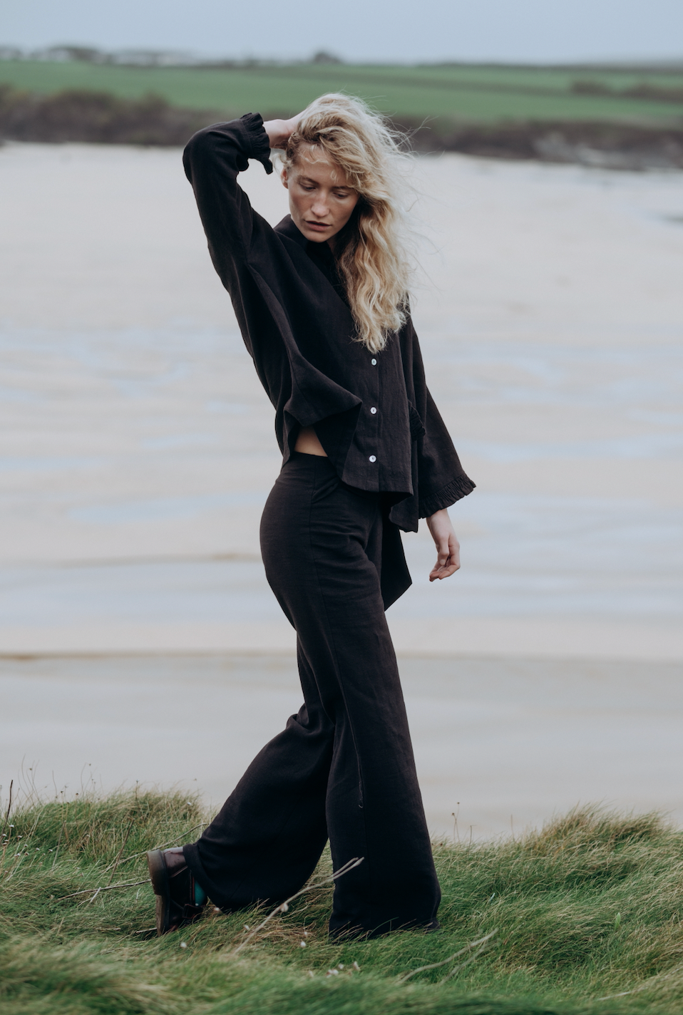 Black Washed Linen Frilly Squid Shirt