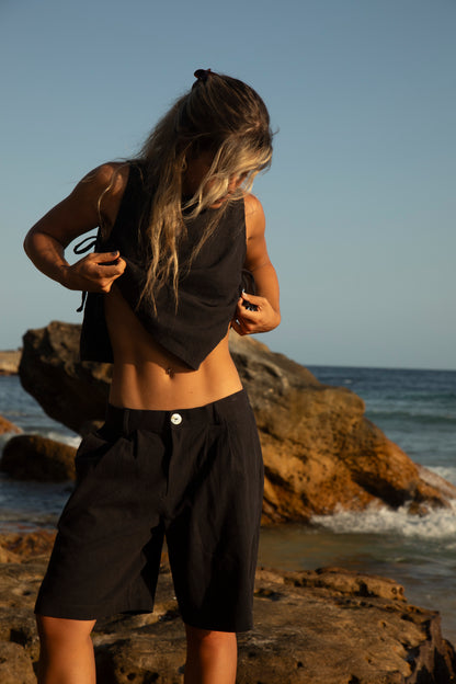 Black Squid Linen Boyfriend Shorts