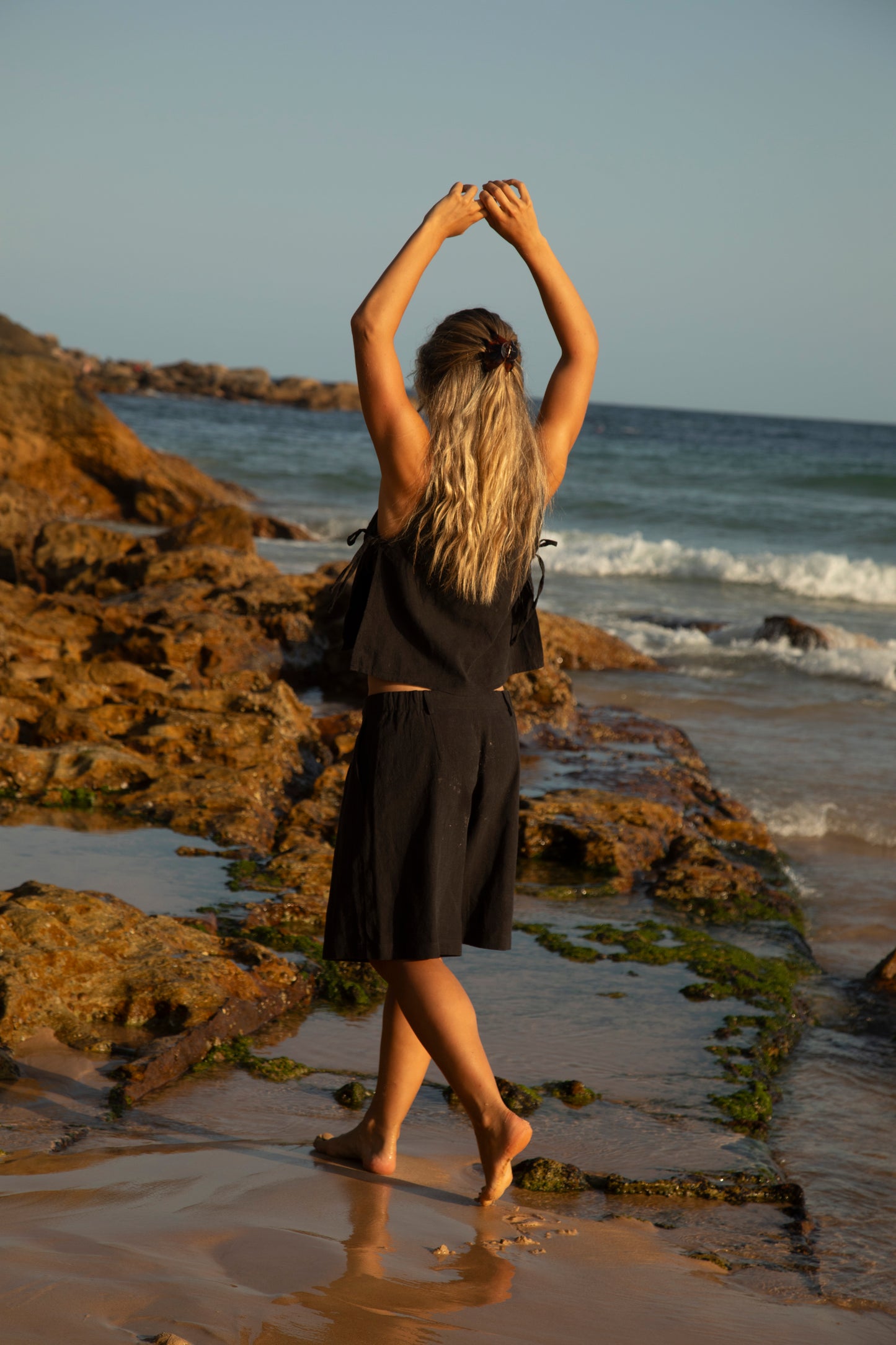 Black Squid Linen Boyfriend Shorts