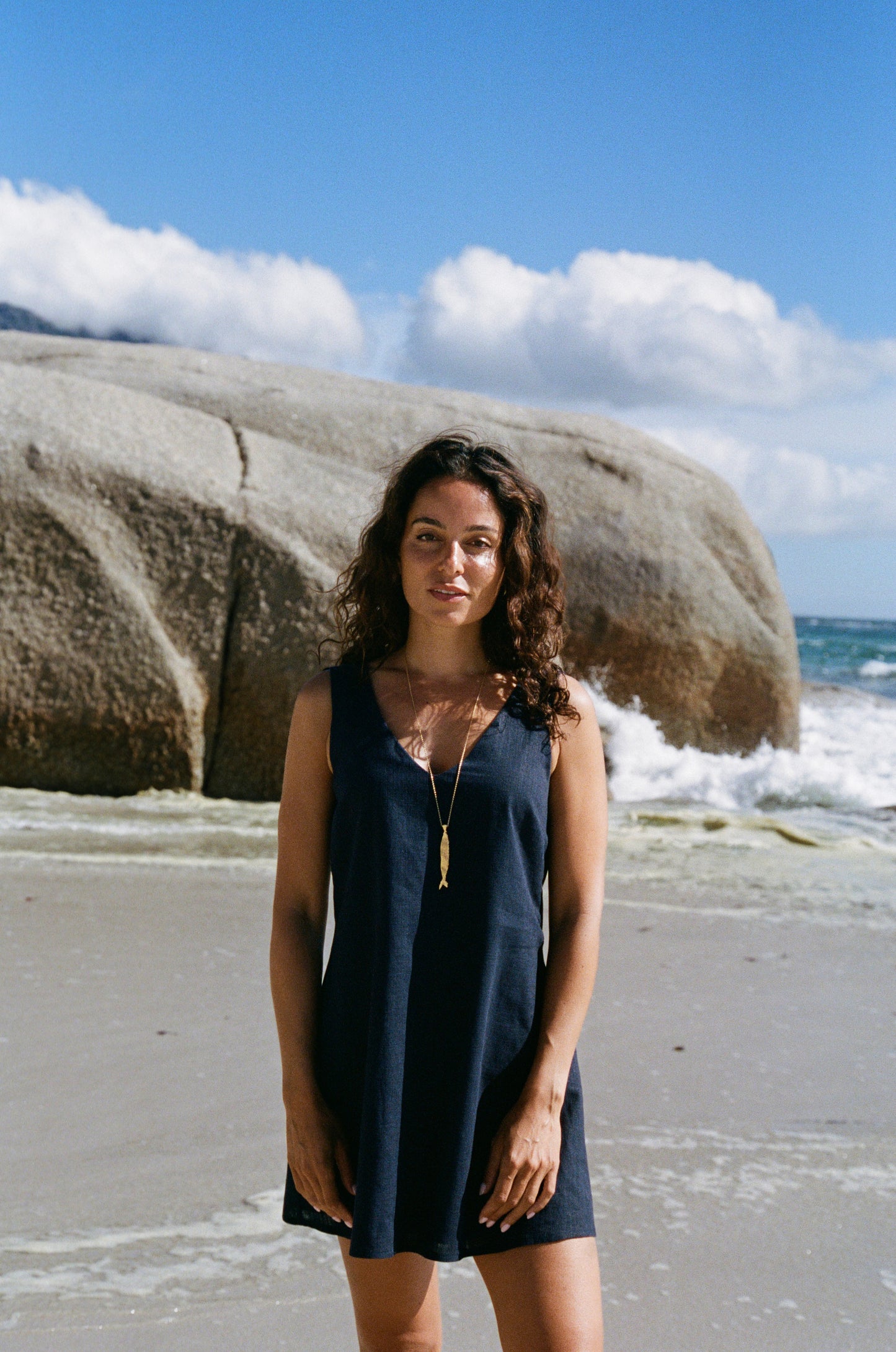 V-Neck Tóxo Sassy Mini Dress, Navy