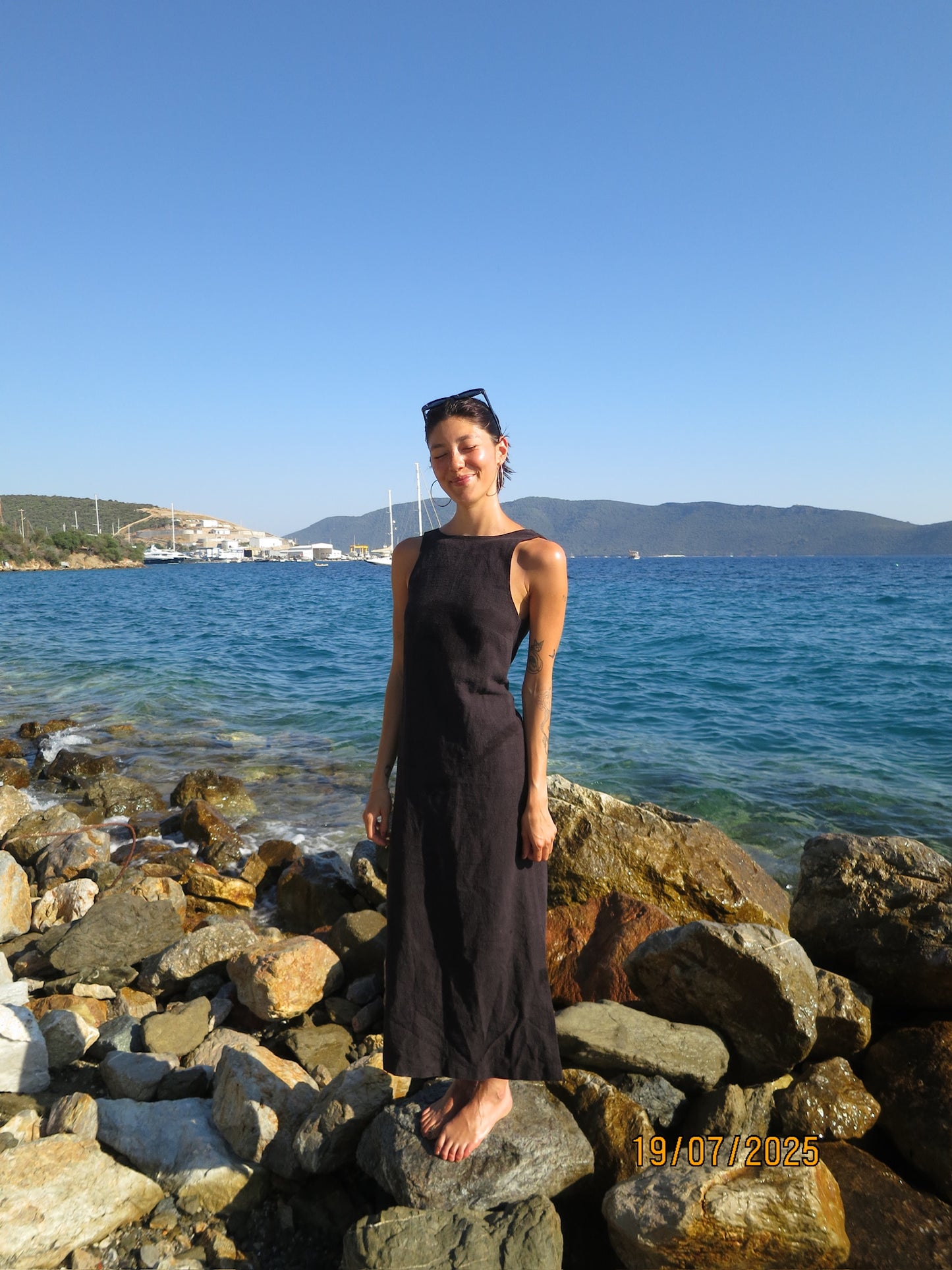 Black Washed Linen Midi Sassy Dress