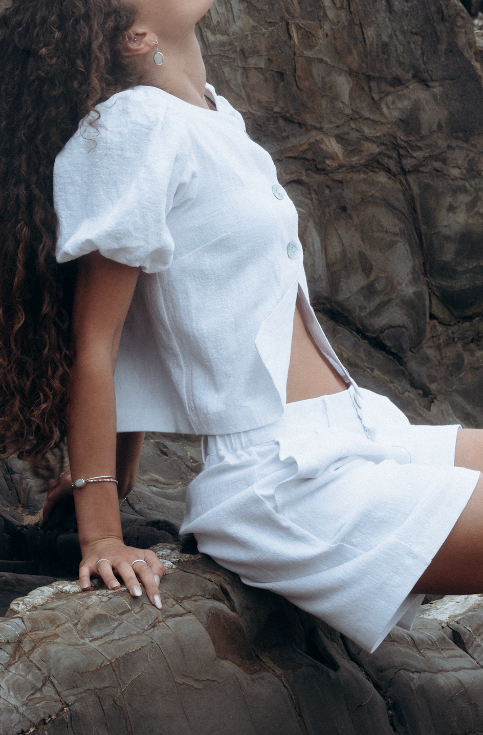 Puffy Squid White Linen Blouse