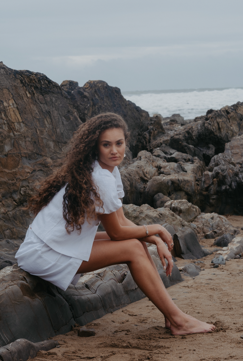 Puffy Squid White Linen Blouse