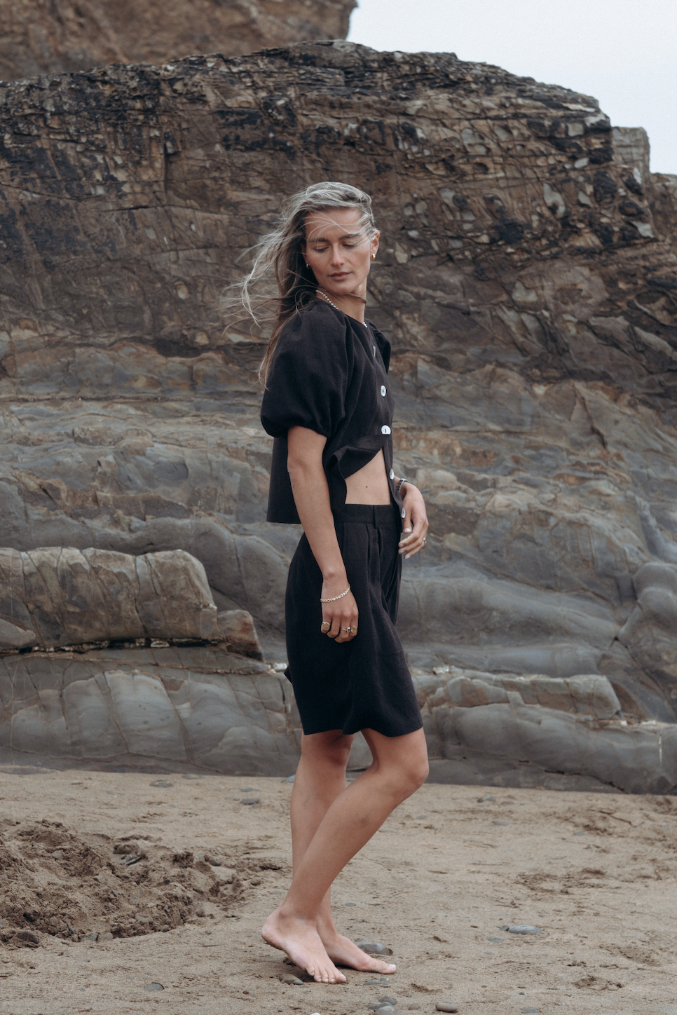 Black Squid Linen Boyfriend Shorts
