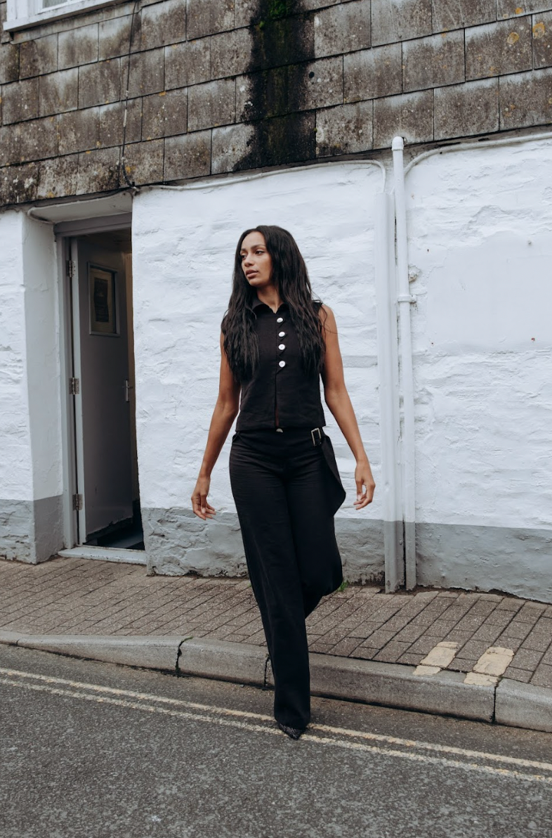 Washed Black Zóni Squid Linen Top