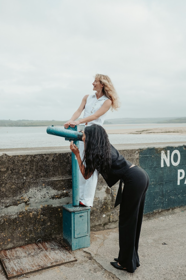Washed Black Zóni Squid Linen Top